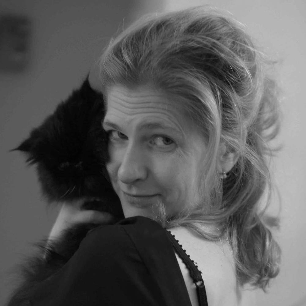 Meet your Posher, Marie-claude